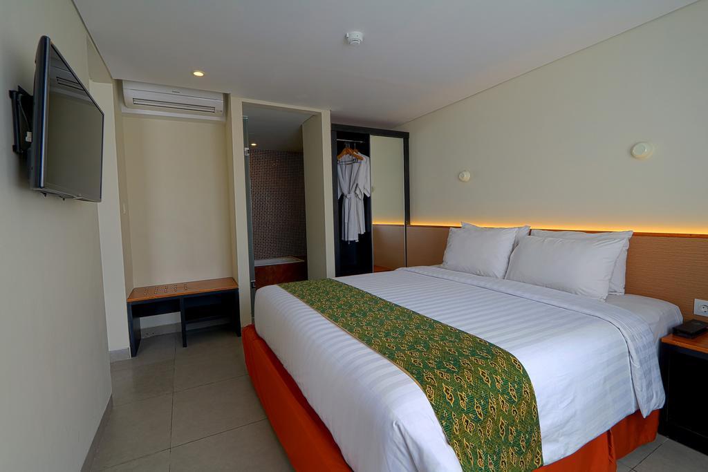 Hotel Dafam Savvoya Seminyak Dış mekan fotoğraf