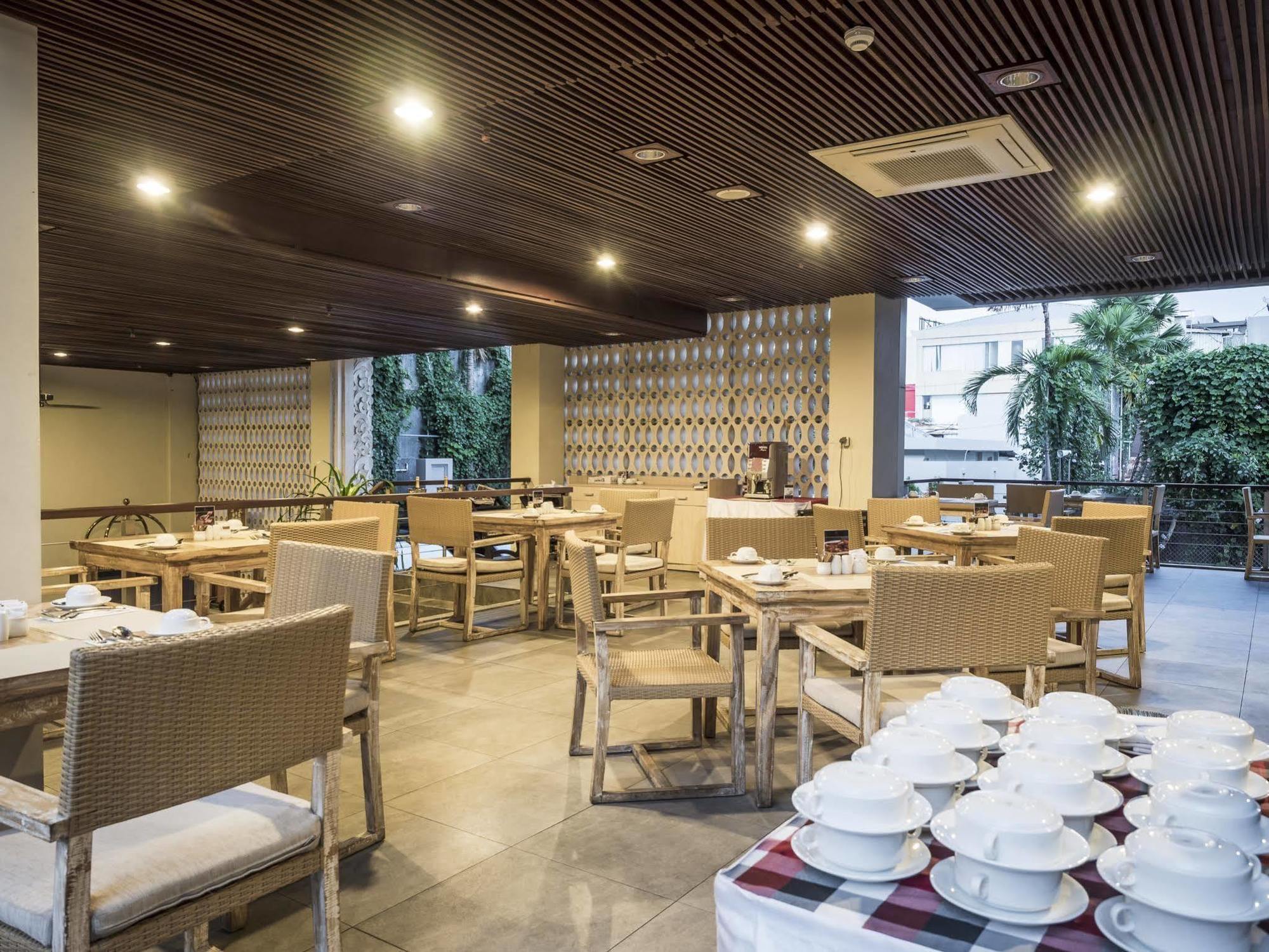 Hotel Dafam Savvoya Seminyak Dış mekan fotoğraf