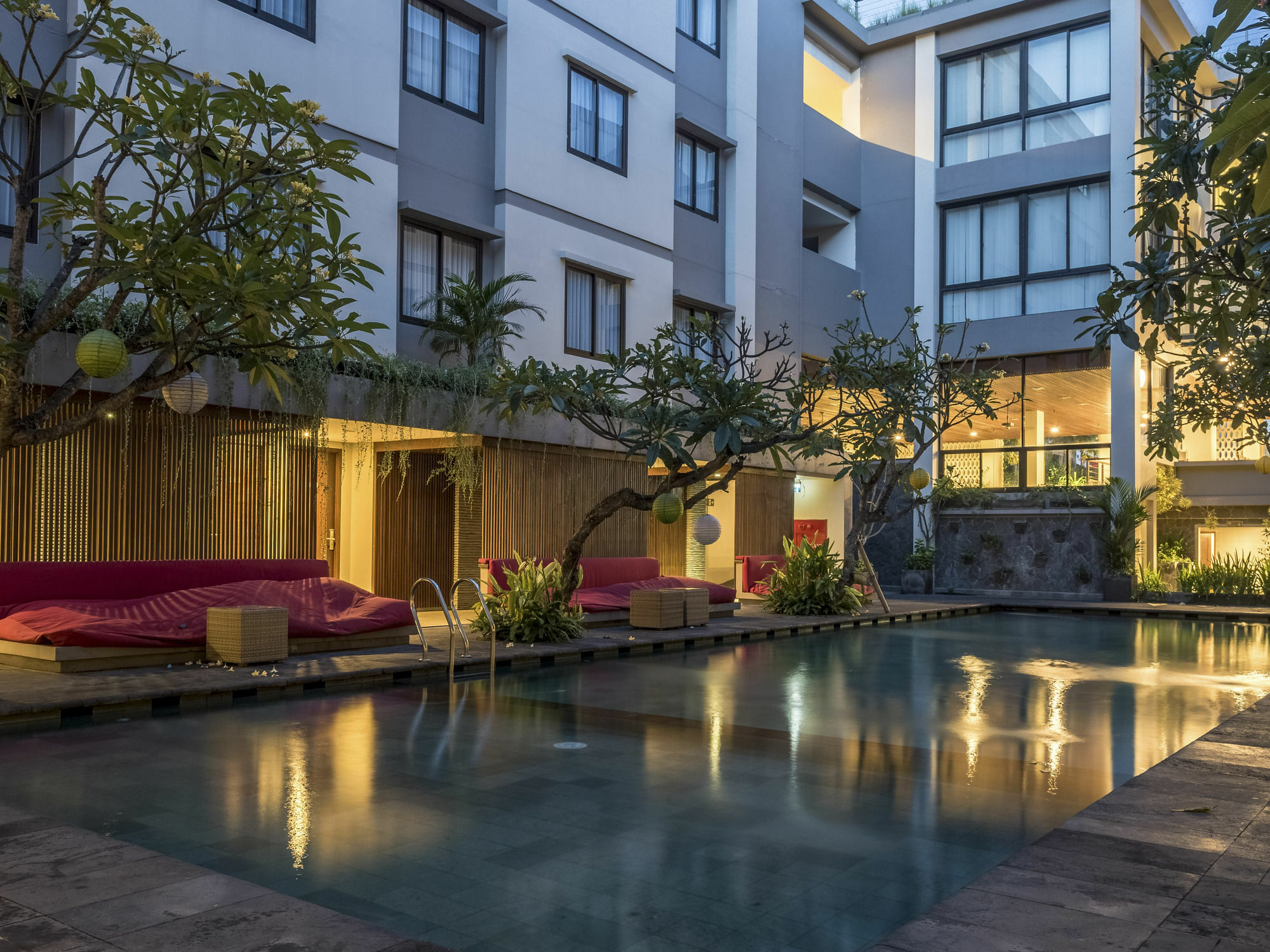 Hotel Dafam Savvoya Seminyak Dış mekan fotoğraf